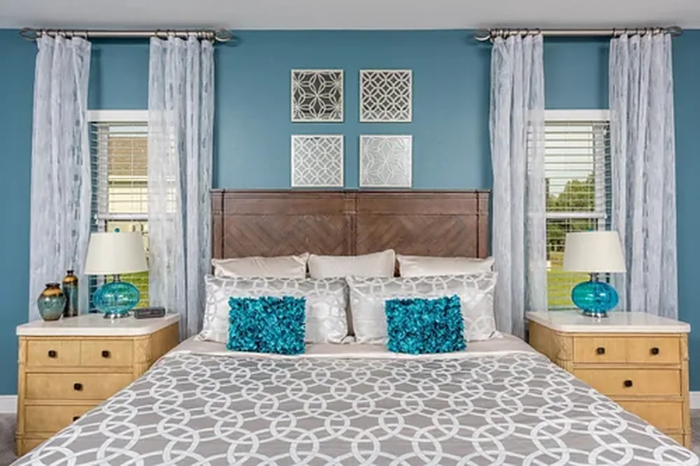 Custom bedding and pillows sewn by Custom Fabric Creations in St. Petersburg, FL